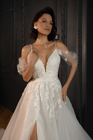 Floral Lace Wedding Dress Altsoba - Olivia Bottega