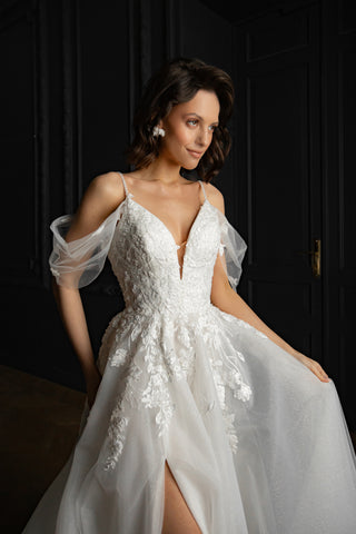 Floral Lace Wedding Dress Altsoba - Olivia Bottega