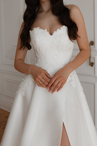 Wedding Dress Lillian with Detachable Train - Olivia Bottega