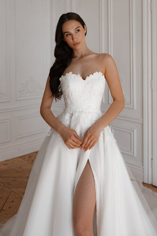 Wedding Dress Lillian with Detachable Train - Olivia Bottega