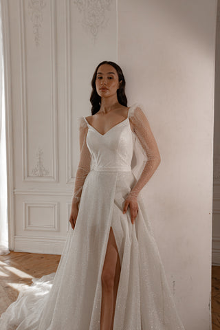 2 in 1 Wedding Dress Calista With The Detachable Skirt - Olivia Bottega