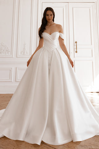 Basque Waist Wedding Gown Oceania - Olivia Bottega