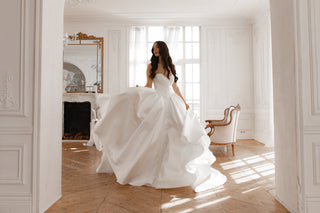 Basque Waist Wedding Gown Oceania - Olivia Bottega