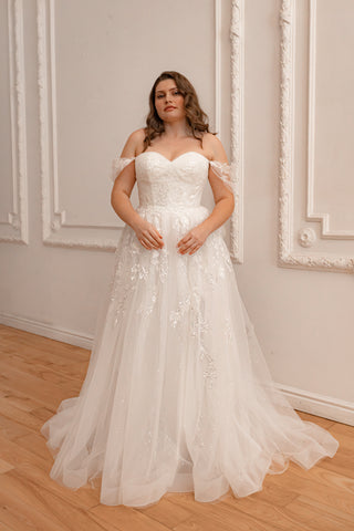 Plus Size Lace Wedding Dress Jackopa with Leg Slit - Olivia Bottega