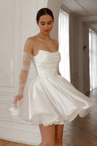 Short Wedding Dress Fiorelia with Detachable Straps - Olivia Bottega