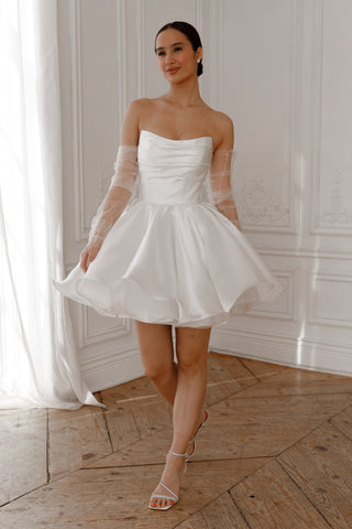 Short Wedding Dress Fiorelia with Detachable Straps - Olivia Bottega