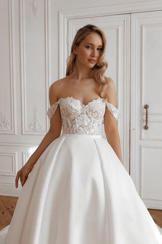 2 in 1 Short Wedding Dress Evelyn with Detachable Sophia Skirt