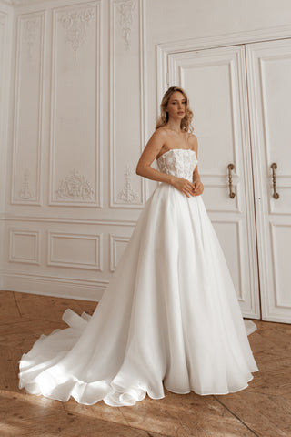 2 in 1 Short Wedding Dress Twilight Muse with Detachable Audrey Skirt