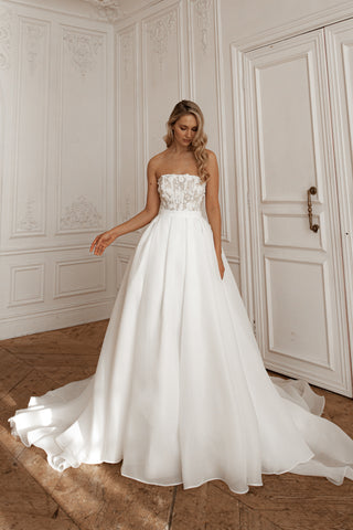 2 in 1 Short Wedding Dress Twilight Muse with Detachable Audrey Skirt