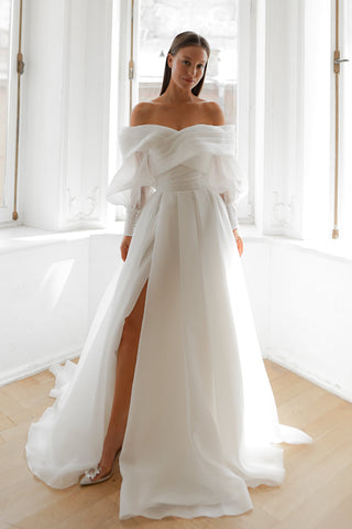 Light ivory Extra Convertible Wedding Dress Audrey (Basic dress + bolero + bow + detachable train) - Olivia Bottega