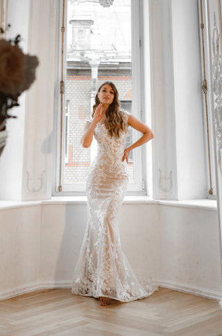 Nude Lace Mermaid Wedding Dress Airis - Olivia Bottega