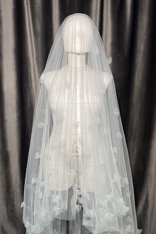 Two-Tier Wedding Veil with 3D Applique - Olivia Bottega