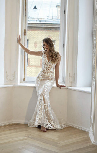 Lace mermaid wedding dress Airis - oliviabottega