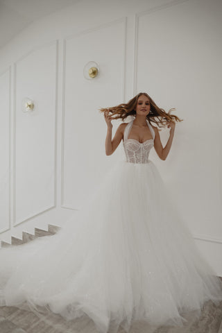 Floral Lace Wedding Dress Romanica With Detachable Straps - Olivia Bottega