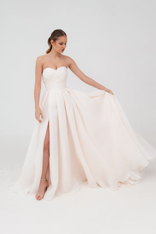 Sleeveless Wedding Dress Audrey - Olivia Bottega