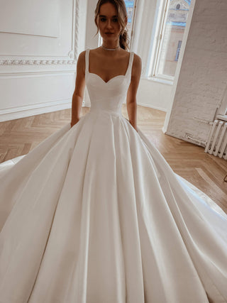 Classic mikado ball gown Priscilla - oliviabottega