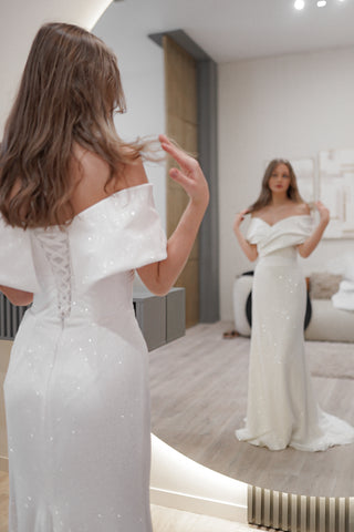 Sparkly Sheath Wedding Dress Jolie - Olivia Bottega