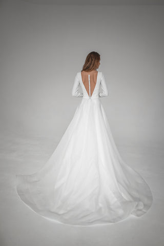 Plus Size Organza Wedding Dress Tayra - Olivia Bottega