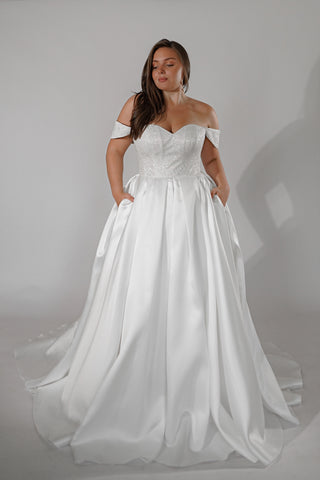 Plus Size Mikado Wedding Dress Kimberly - Olivia Bottega