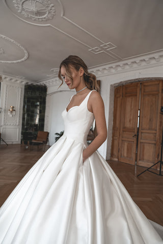 Classic Mikado Ball Gown Priscilla - Olivia Bottega